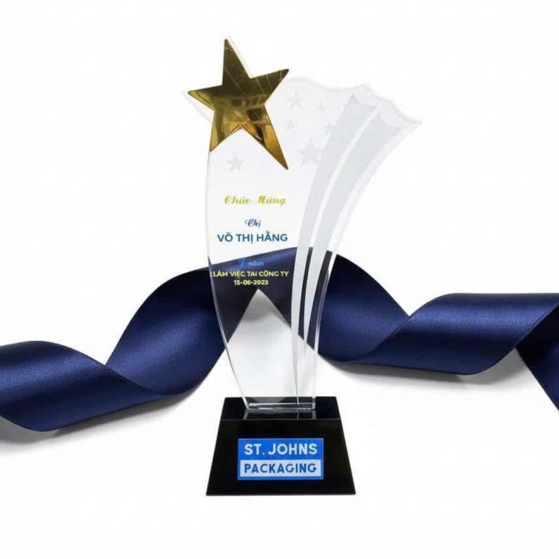 Cúp vinh danh - MC002