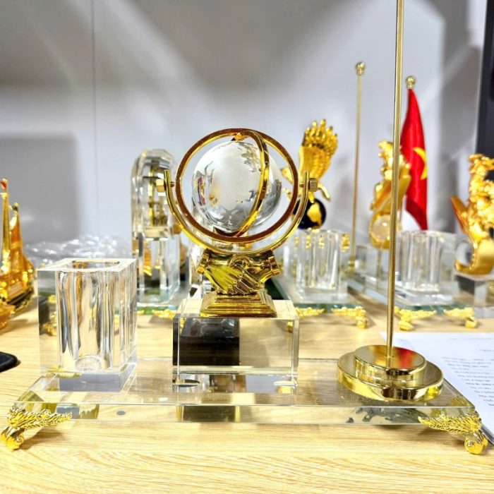 Hộp đựng bút doanh quả địa cầu MC0011